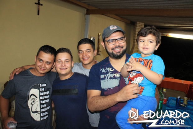 Você também pode ver as fotos usando as setas do seu teclado! Experimente!