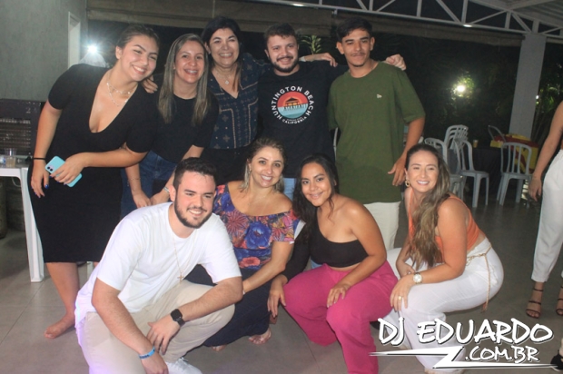 Você também pode ver as fotos usando as setas do seu teclado! Experimente!